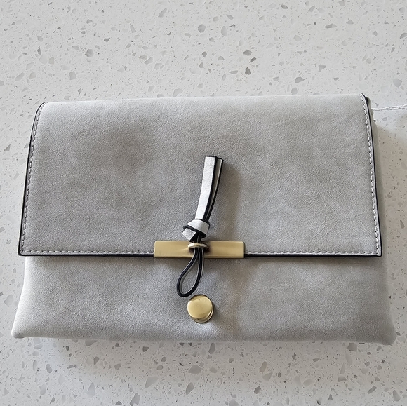 New Gray Vegan Leather Francesca's Crossbody Bag - Picture 3 of 8